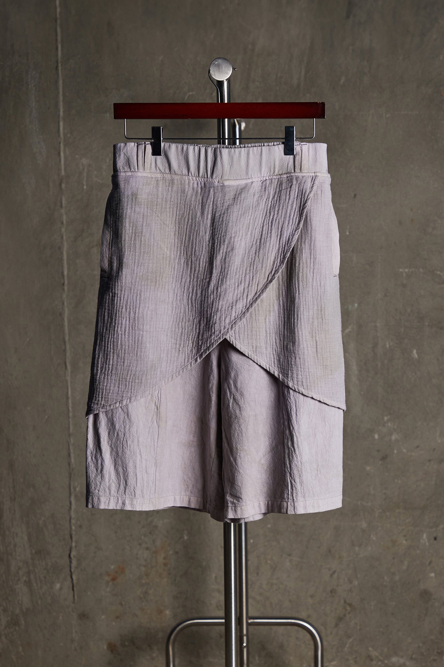 Wide Overlap Shorts