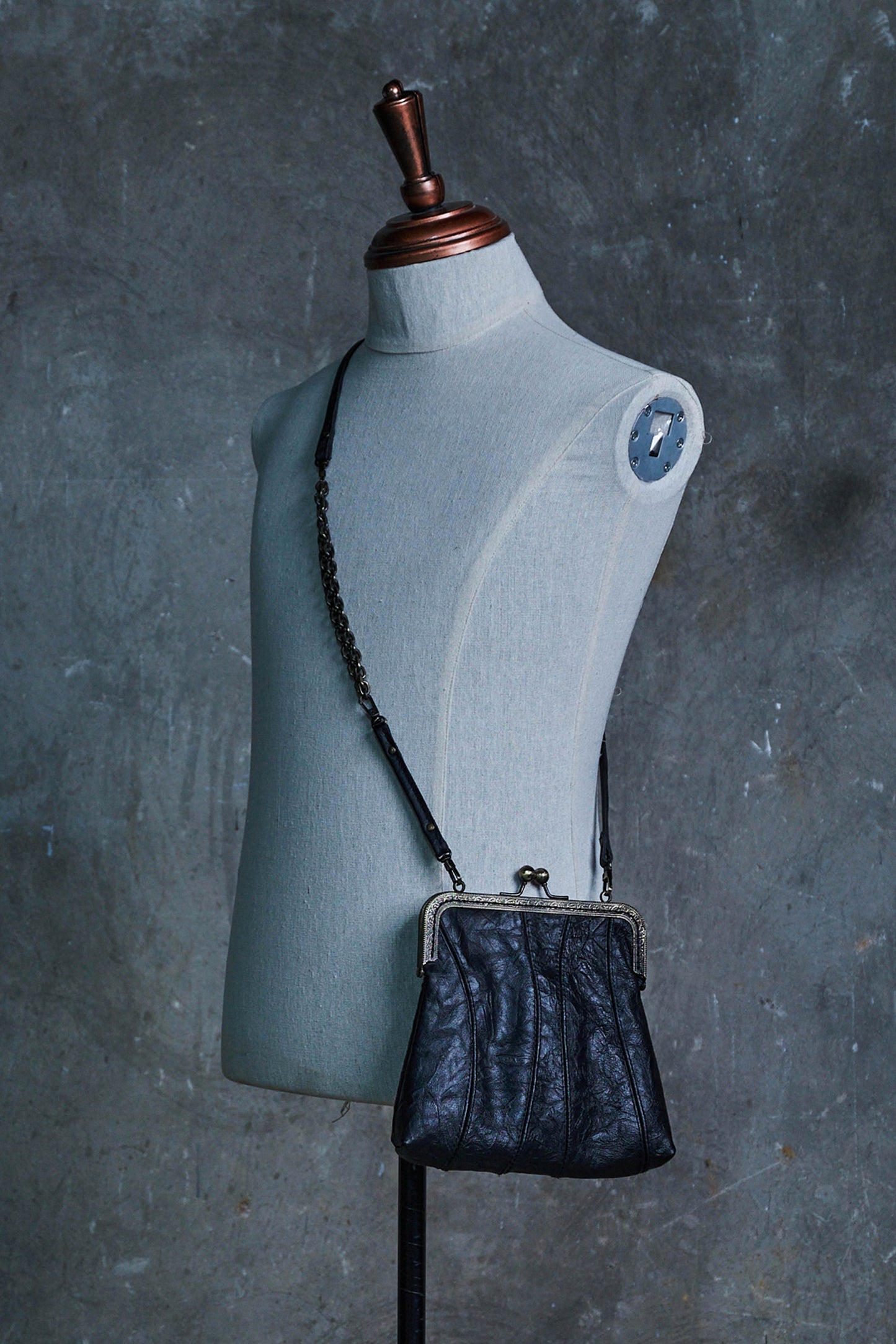 Wrinkled Leather Clasp Bag