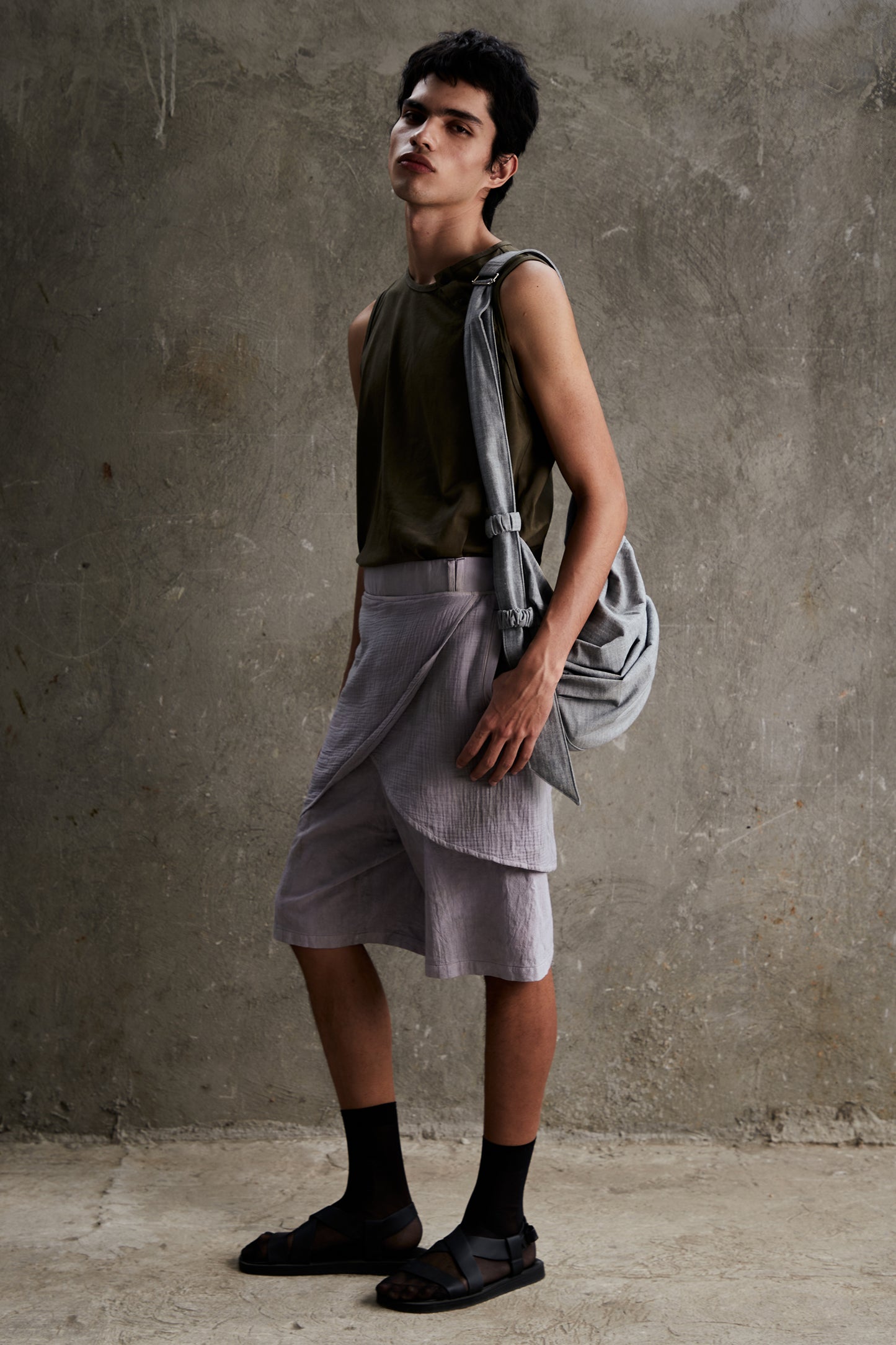 Wide Overlap Shorts