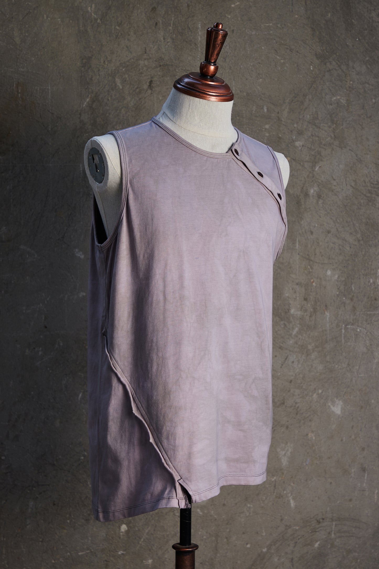 Asymmetrical Henley Tank