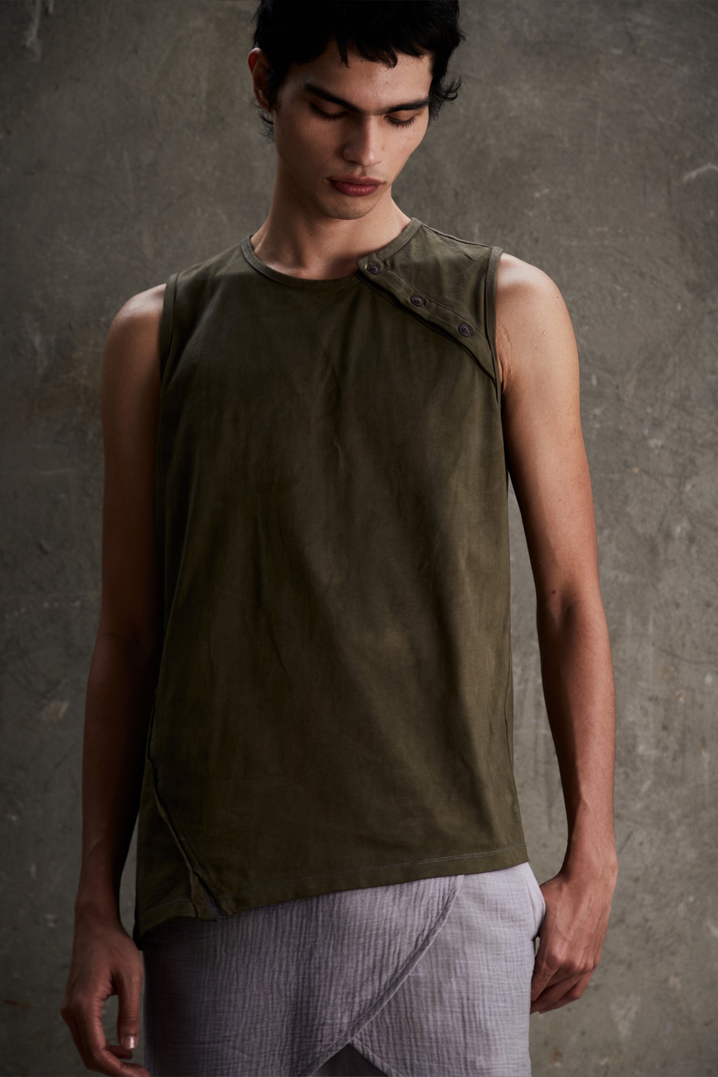 Asymmetrical Henley Tank