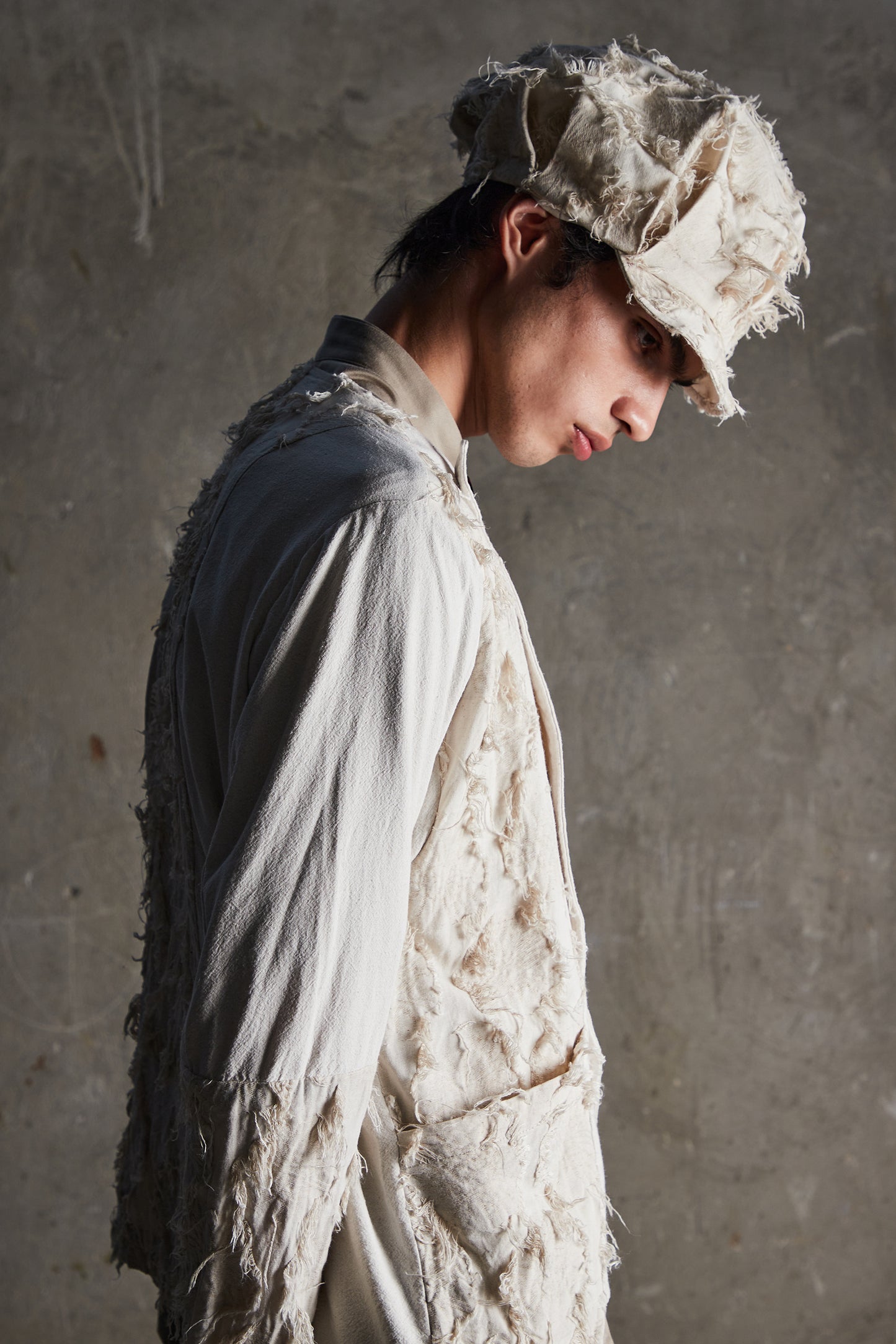 Oversized Fringe Jacquard Pleated Hat