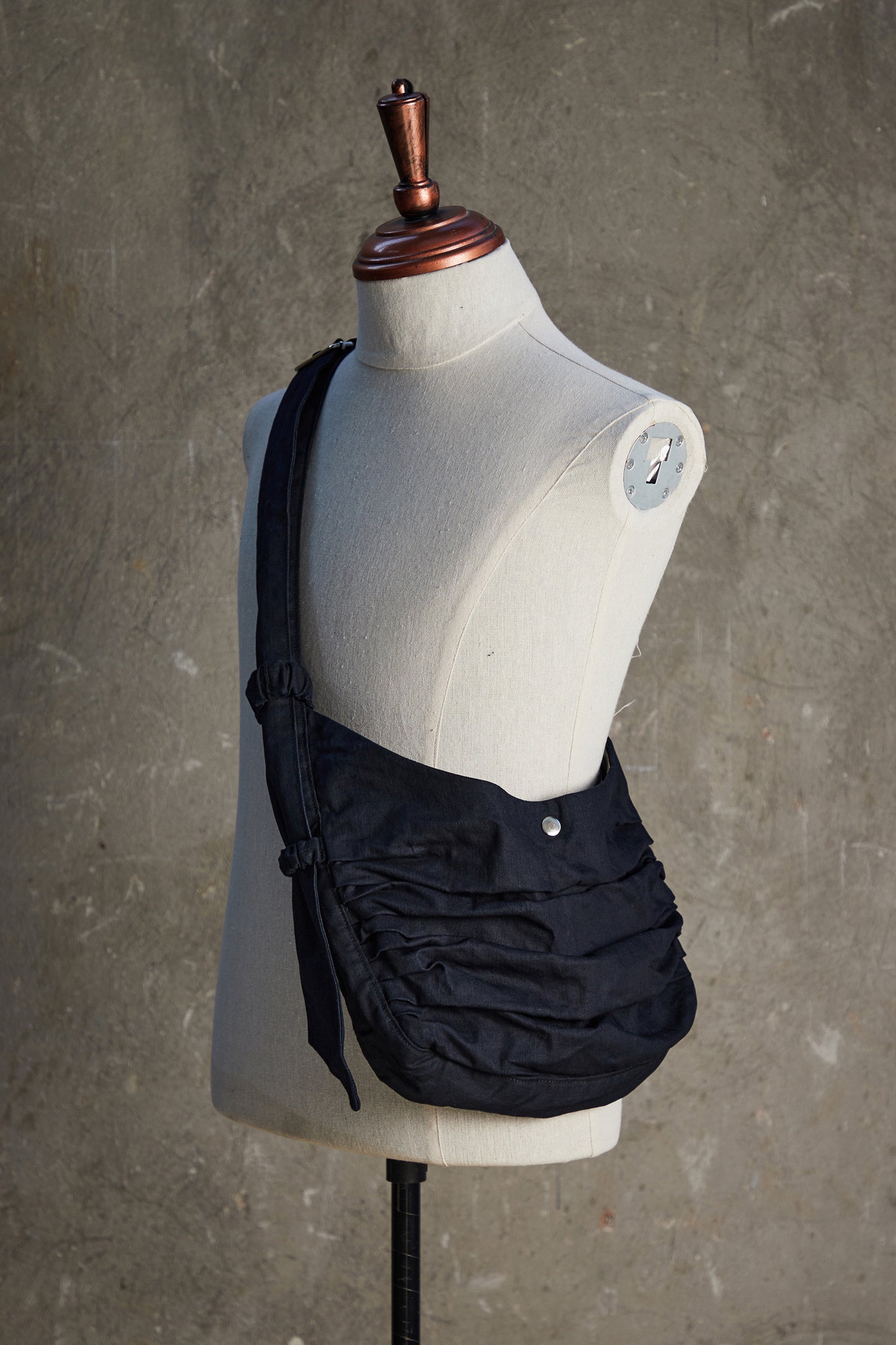 Medium Ruched Crossbody Bag